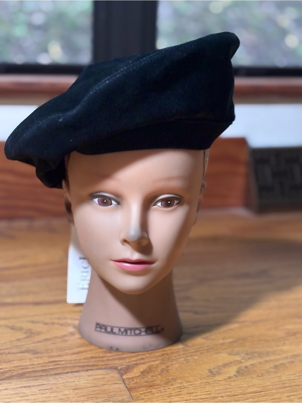 NWT Eric Javits Black Beret Designer Hat Style 13071